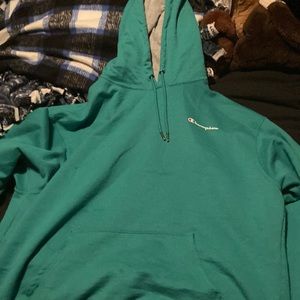 green champion hoodie